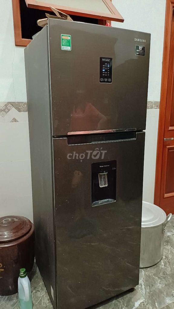 Tủ lạnh Samsung RT32K5930DX 327 Lít. Mua bán Tủ lạnh tại Thành phố Dĩ An Bình Dương được đăng bởi Nhi Dương hình 1