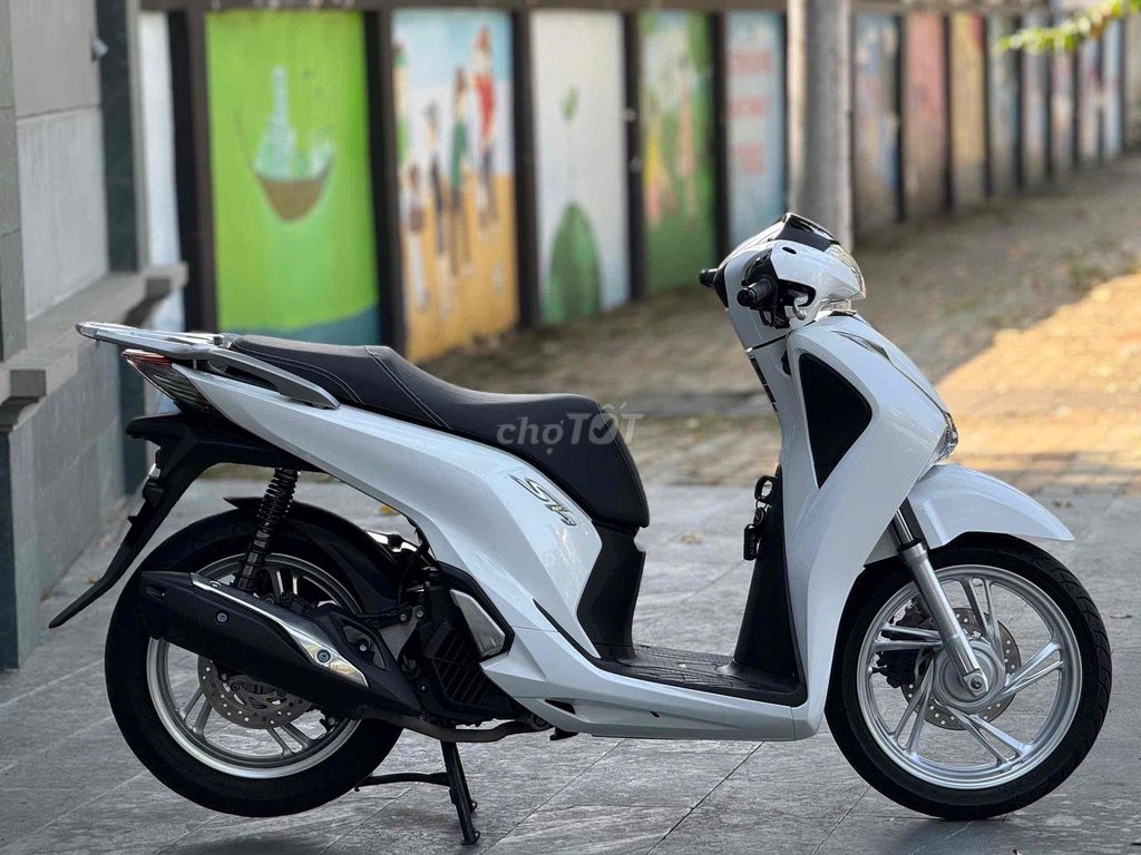 SH 150i 2017 ( HÀNG BỎ MẪU LƯỚT ). Mua bán Xe máy tại Thành phố Thủ Đức Tp Hồ Chí Minh được đăng bởi Vũ Vũ hình 8