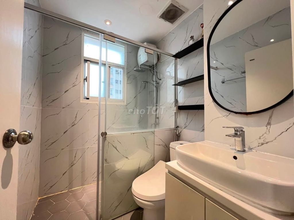 Ban can gian Dam Sen - 2PN 70m2 can goc | 3,7 ty