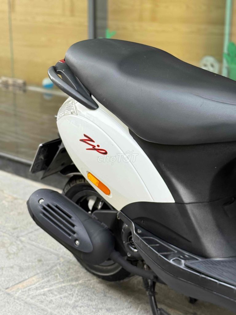 Piaggio Zip E3 2021 Trắng Nguyên Bản 29E2. Mua bán Xe máy tại Quận Ba Đình Hà Nội được đăng bởi Xe Máy Nam Thi hình 2