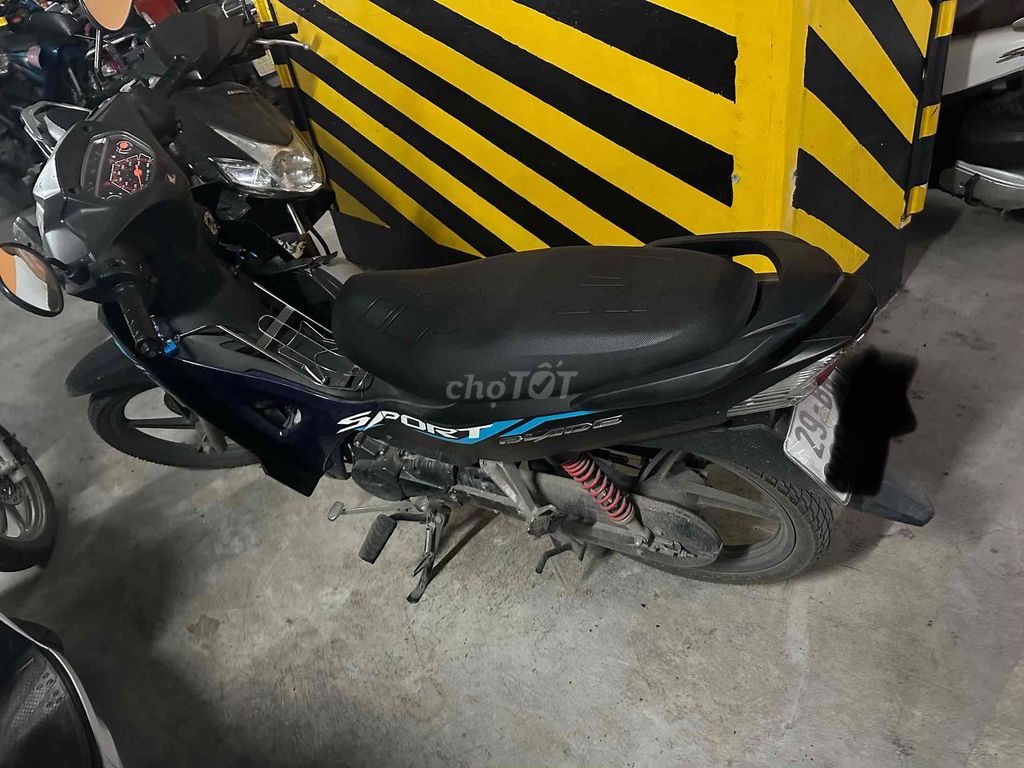 Honda Blade 2024 110cc Đen Xanh. Mua bán Xe máy tại Quận Thanh Xuân Hà Nội được đăng bởi Nguyễn Khánh Ngọc hình 3