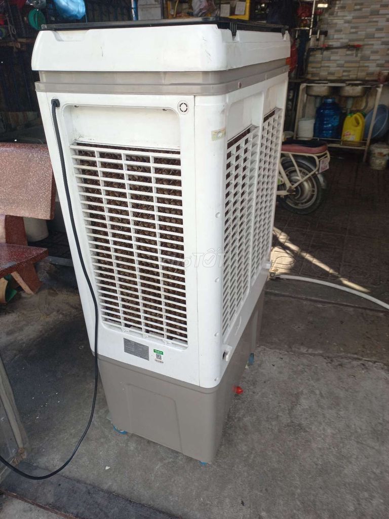 Quạt hơi nước Kangaroo KG50F79N 60 lít Trắng, Xám. Mua bán Quạt tại Thành phố Dĩ An Bình Dương được đăng bởi  Phúc Khiết Tâm Sóng Thần  hình 1
