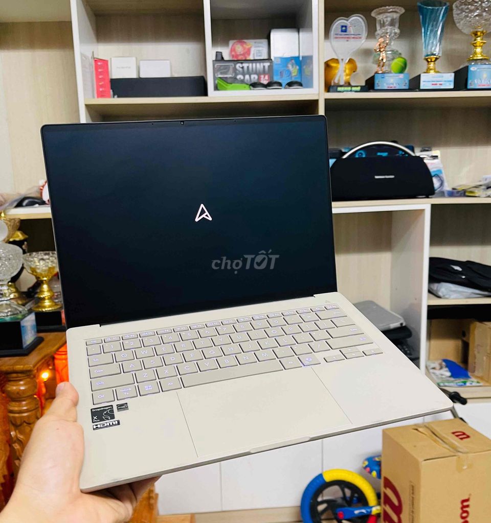 Asus Zenbook A14 Snapdragon X Plus ,14" FHD OLED. Mua bán Laptop tại Quận Phú Nhuận Tp Hồ Chí Minh được đăng bởi LAPTOP VINA hình 1