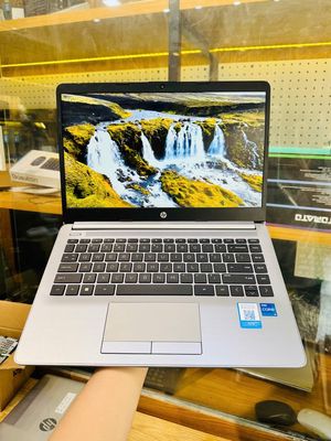 HP 240 G8 i5-1135G7 14 inch 8GB/256GB. Mua bán Laptop tại Quận Phú Nhuận Tp Hồ Chí Minh được đăng bởi Le Quynh Anh