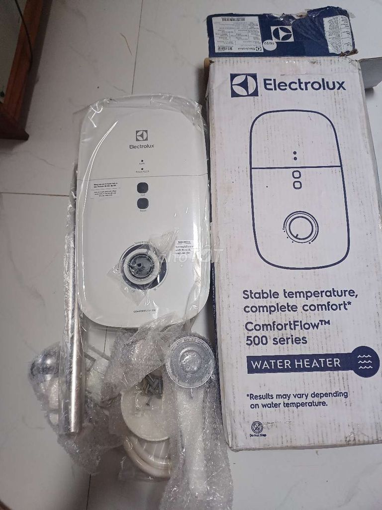 MÁY NƯỚC NÓNG ELECTROLUX CÓ BƠM BH 1 NĂM