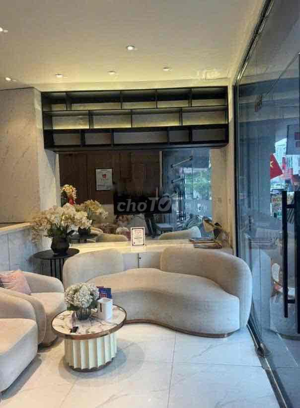 Toà Nhà 10 tầng văn phòng kinh doanh
