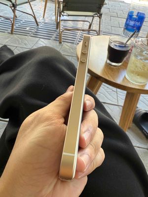 iphone 5se còn siu mặt sau keng 99,99%. Mua bán Điện thoại tại Quận Thanh Khê Đà Nẵng được đăng bởi Ngô