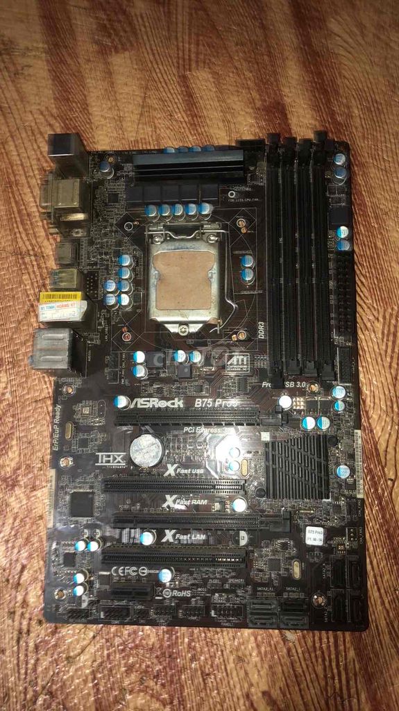 xác Mainboard ASRock B75 Pro3. Mua bán Linh kiện (RAM, Card...) tại Thành phố Biên Hòa Đồng Nai được đăng bởi Hoàng Long hình 1