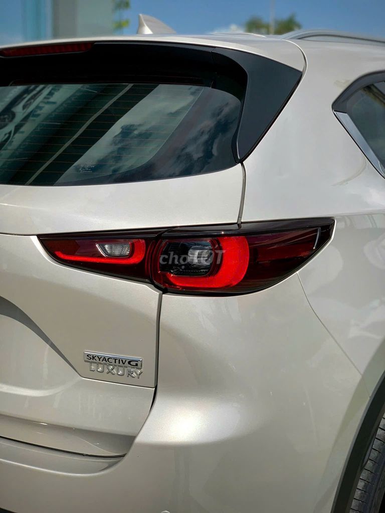 Mazda CX5 Luxury giảm khủng tặng bảo hiểm thân vỏ. Mua bán Ô tô tại Quận 7 Tp Hồ Chí Minh được đăng bởi  Mazda Quận 7 hình 5