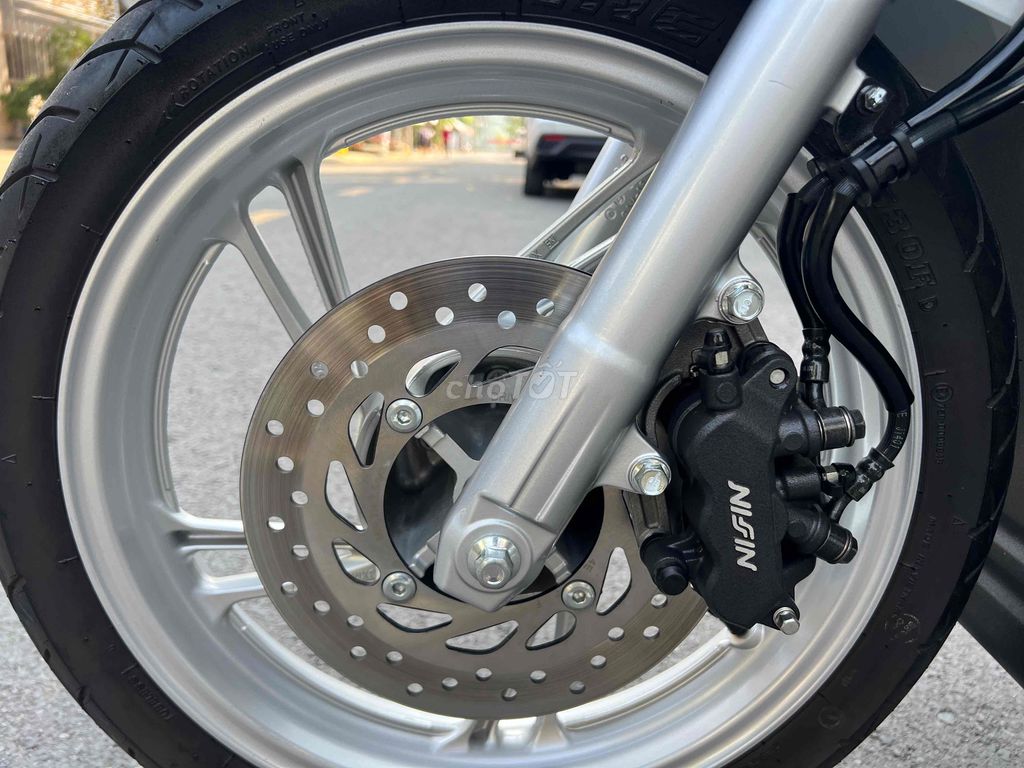 Honda SH125 CBS 2024 Trắng 8000 km. Mua bán Xe máy tại Quận Ô Môn Cần Thơ được đăng bởi Huỳnh Thắng hình 10