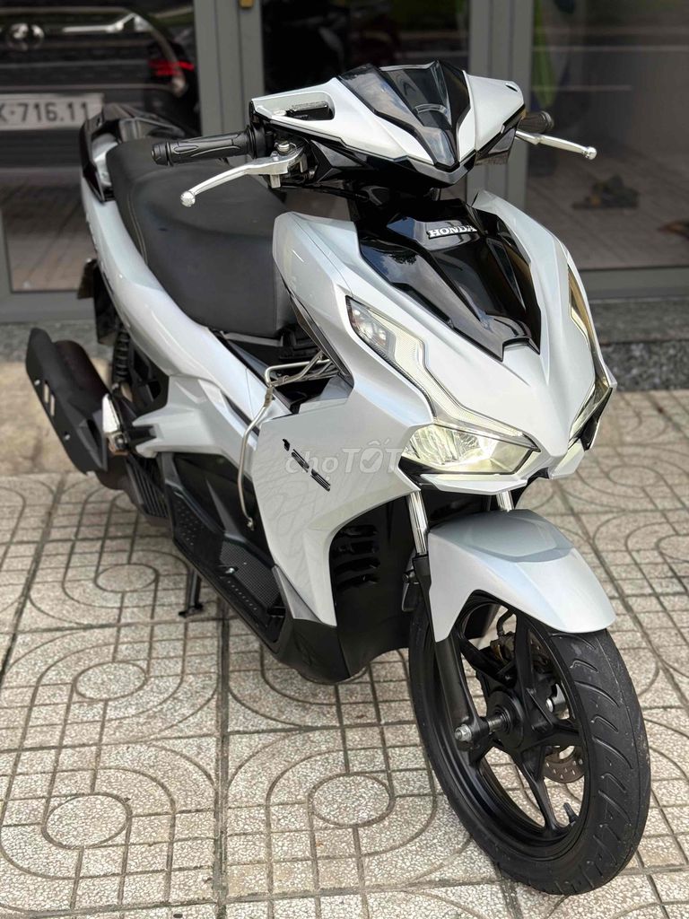 Air Blade 125 2021 Серебристый держатель в рассрочку Porsche BSTP 9