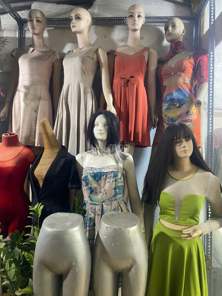 Ngừng kinh doanh cửa hàng nên thanh lý 10manocanh