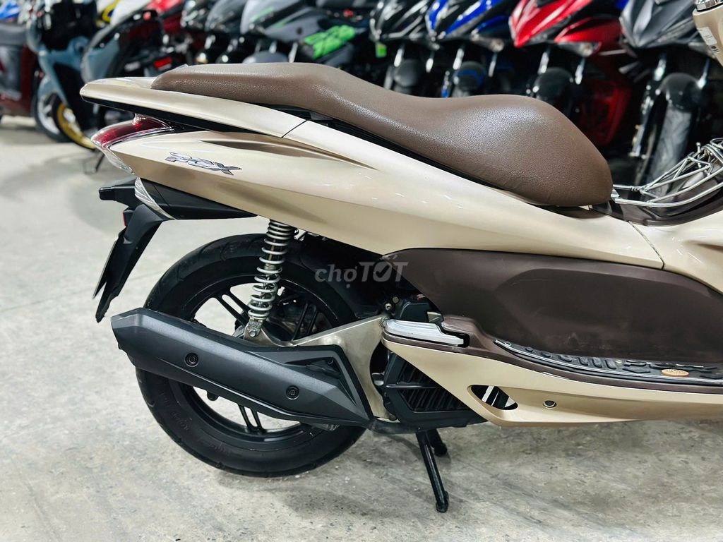 XE MÁYTHANH TÙNG_PCX 125 FI NGUYÊN BẢN BIỂN 29. Mua bán Xe máy tại Quận Nam Từ Liêm Hà Nội được đăng bởi THANH TÙNG hình 4