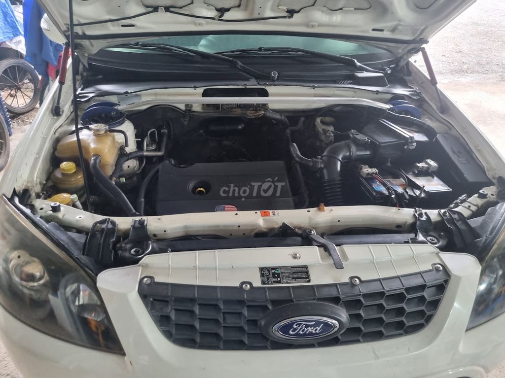 Ford Escape XLS 2010 - Xe gia đình gầm cao, máy êm. Mua bán Ô tô tại Huyện Thanh Trì Hà Nội được đăng bởi Xuan Tran hình 6