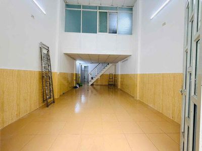 cho thuê nhà nguyên căn mặt tiền chợ tiện kinh doanh p10 q6