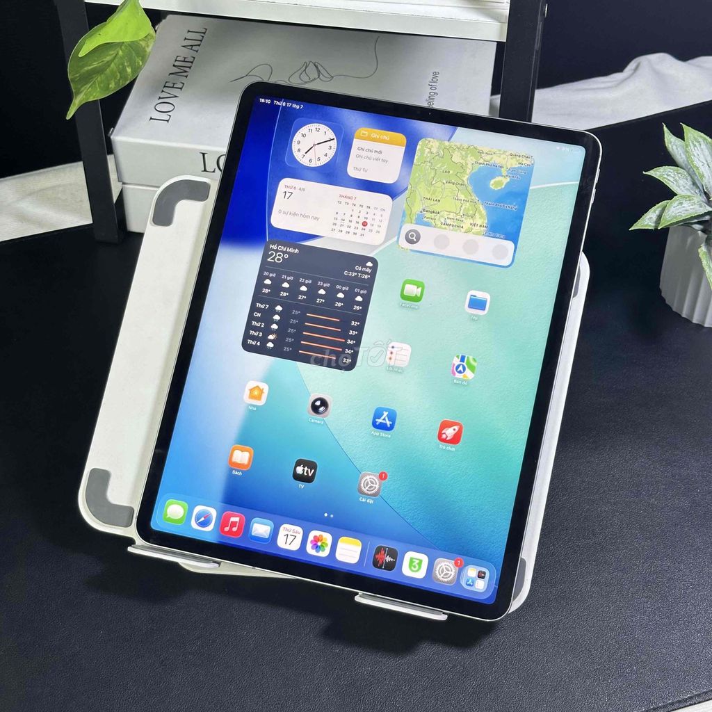 Apple iPad Pro 12.9 inch M2 5G 256GB Xám. Mua bán Máy tính bảng tại Quận Gò Vấp Tp Hồ Chí Minh được đăng bởi Ngô Thành hình 1