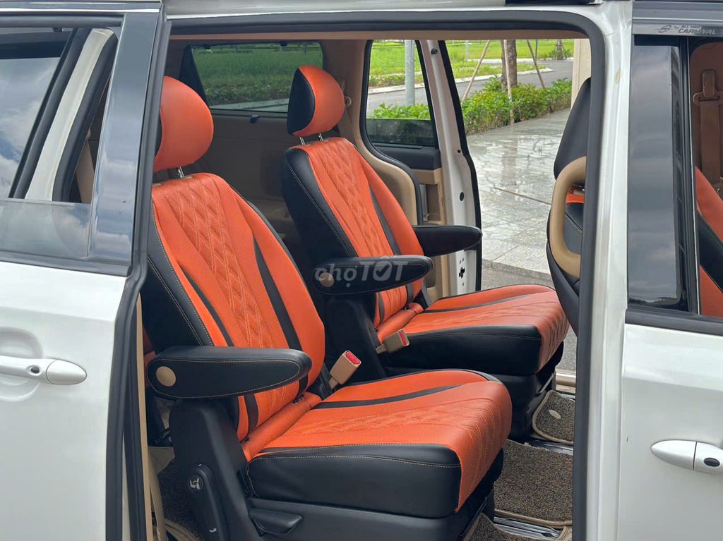 Kia Sedona 2019 2.2 DATH 58.000km xe GĐ cực đẹp. Mua bán Ô tô tại Thành phố Thủ Đức Tp Hồ Chí Minh được đăng bởi Bùi Nhu Quỳnh hình 10