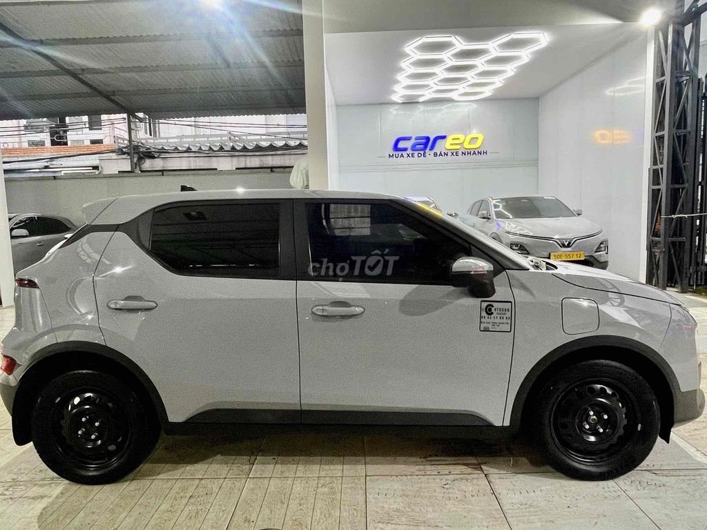 VinFast VF5s 2024 Серый 92 000 км с батареей