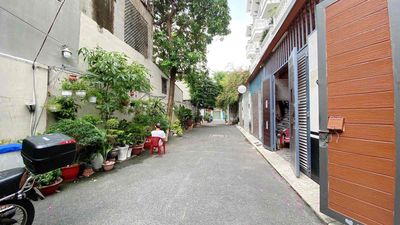 Townhouse 60 m² · 5 bed · Đường Thống Nhất