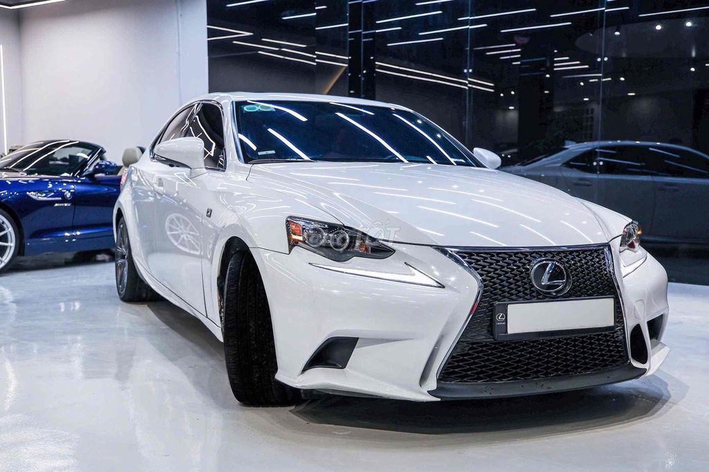 Lexus IS 2013 - 49000 km. Mua bán Ô tô tại Quận Tân Phú Tp Hồ Chí Minh được đăng bởi Thành nhân  hình 1