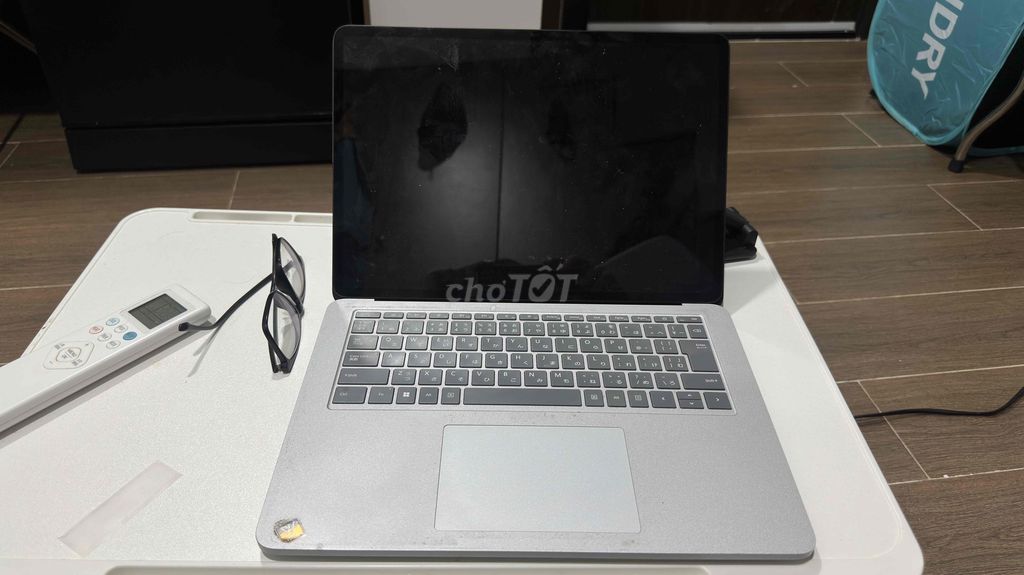 Microsoft Surface Laptop Studio i5 16GB/256GB Bạc. Mua bán Laptop tại Quận 7 Tp Hồ Chí Minh được đăng bởi Thành hình 1