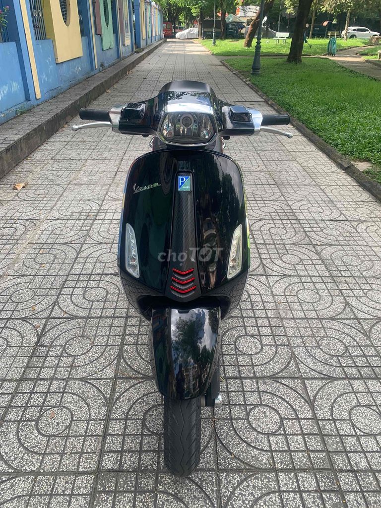 Vespa sprint 2018 bstp zin ken odo 6ngàn km