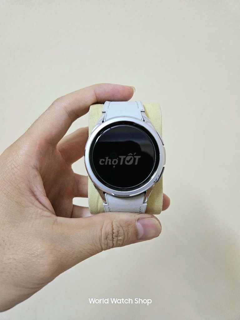 Samsung Galaxy Watch 6 43mm Classic Bạc 99%