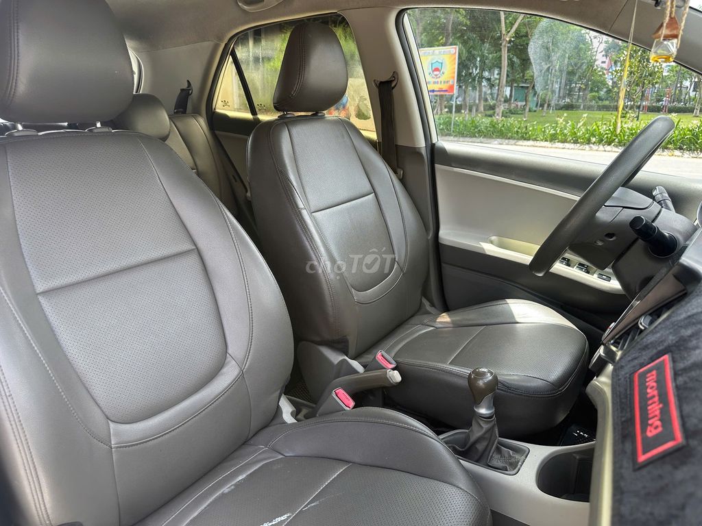 Kia Morning 2019 số sàn nhỏ gọn tiết kiệm. Mua bán Ô tô tại Quận 12 Tp Hồ Chí Minh được đăng bởi Hoàng 031 hình 12