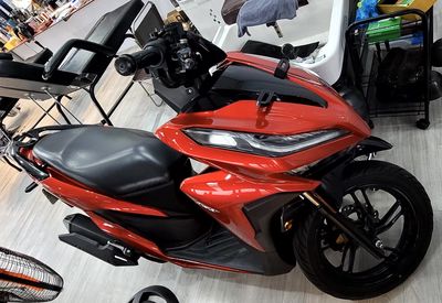 Vario 150 , nhập indo , Đỏ candy. Mua bán Xe máy tại Quận Hải Châu Đà Nẵng được đăng bởi Hoàng Hí