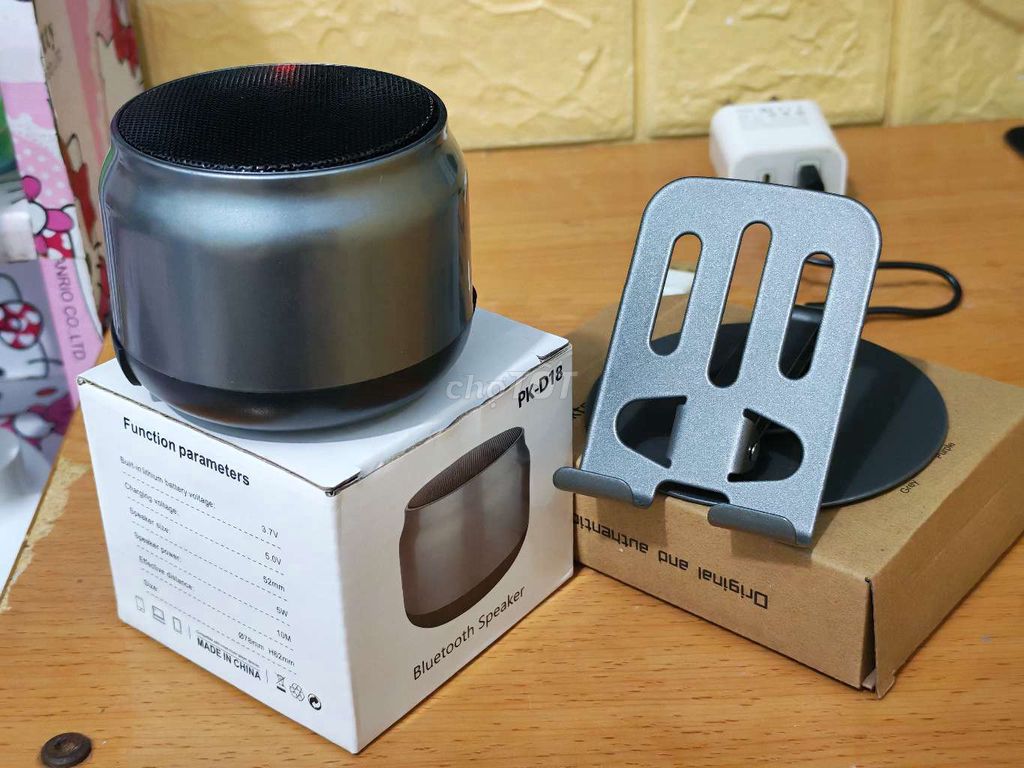 Loa Bluetooth mini + giá đỡ điện thoại. Mua bán Tivi, Âm thanh tại Quận Hải Châu Đà Nẵng được đăng bởi dople hình 1
