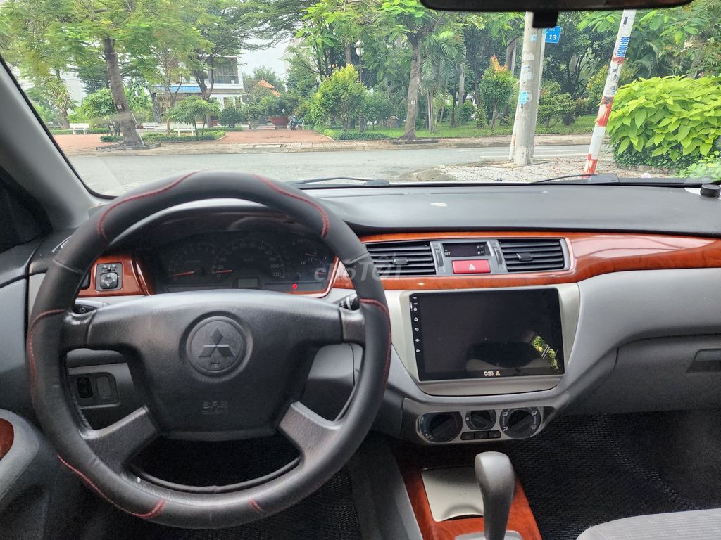Lancer Gala 1.6 CVT 2003