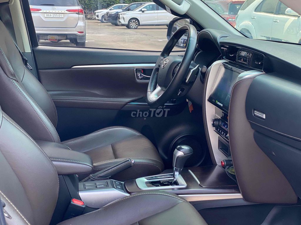 Toyota Fortuner 2018 2.7V 4x2 - 48000 km. Mua bán Ô tô tại Quận Bình Thạnh Tp Hồ Chí Minh được đăng bởi Toyota Sure hình 17