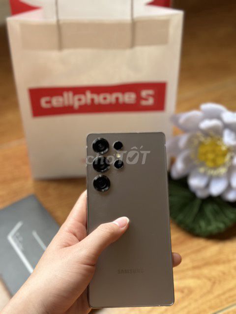 Samsung Galaxy S25 Ultra 512GB Gold Like New 99%. Mua bán Điện thoại tại Thành phố Buôn Ma Thuột Đắk Lắk được đăng bởi Lyn hình 1