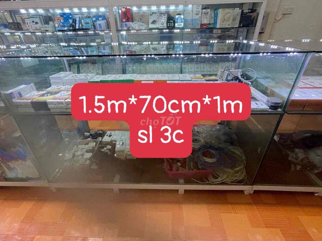 Tủ trưng bày Kính Trong suốt 1.5m x 70cm x 1m. Mua bán Tủ, kệ gia đình tại Huyện Gia Lâm Hà Nội được đăng bởi Vũ thị quỳnh hình 1