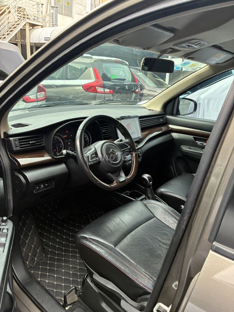 Công Ty Việt Nam Suzuki Thanh lý nhanh Ertiga2020. Mua bán Ô tô tại Quận Tân Bình Tp Hồ Chí Minh được đăng bởi Liêu Thị Mộng Thương hình 7