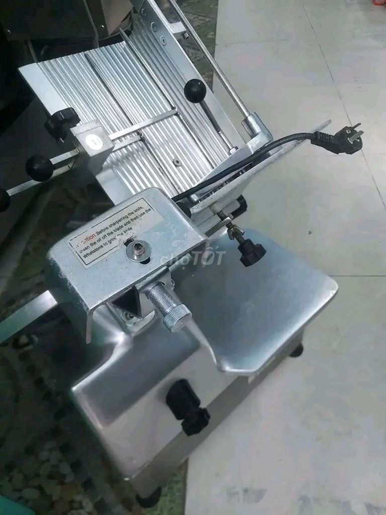 Máy thái thịt ES 300. Mua bán Bếp, lò, đồ điện nhà bếp tại Huyện Nhà Bè Tp Hồ Chí Minh được đăng bởi kim đan hình 1