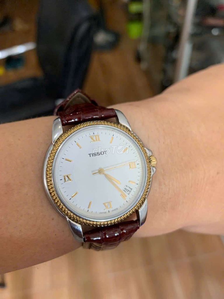 Đồng hồ thụy Sỹ 36mm mỏng đẹp