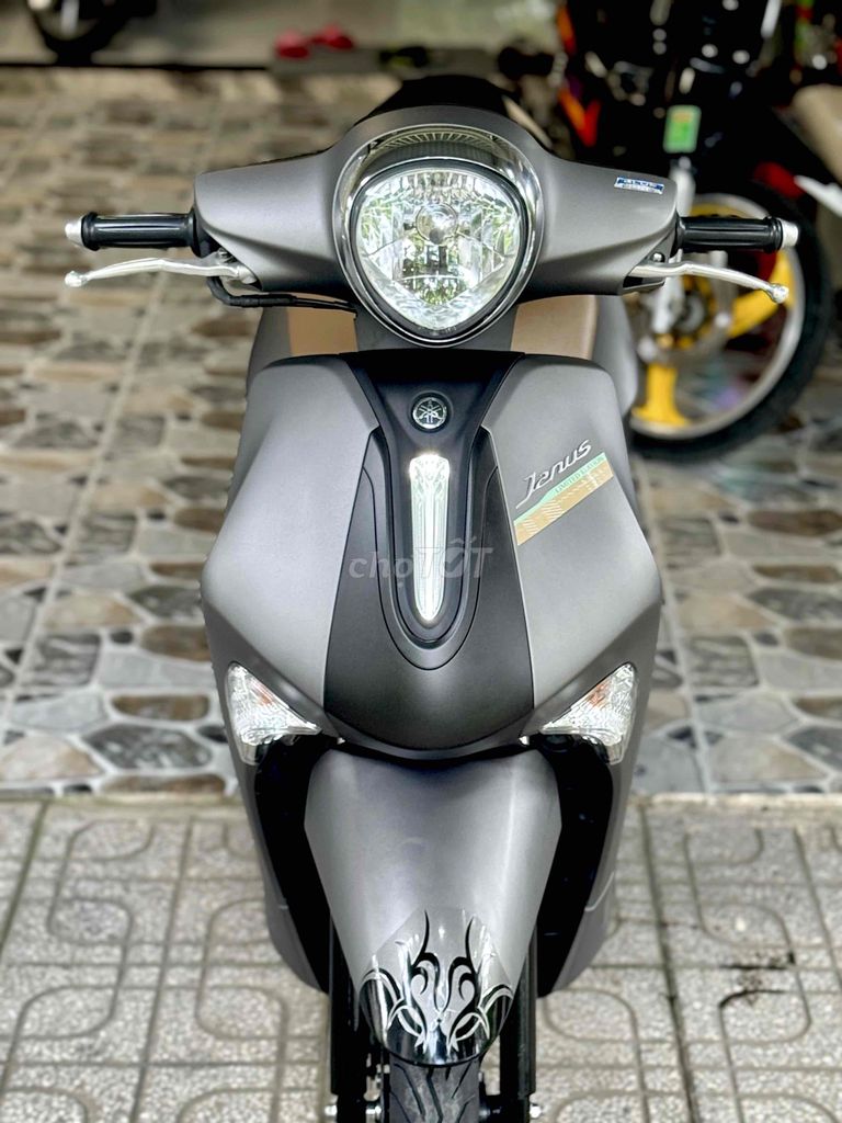 JANUS 2024 SMARTKEY BẢN GIỚI HẠN BS 65 1 CHỦ. Mua bán Xe máy tại Quận Ô Môn Cần Thơ được đăng bởi Tiến Tạp Hoá  hình 2