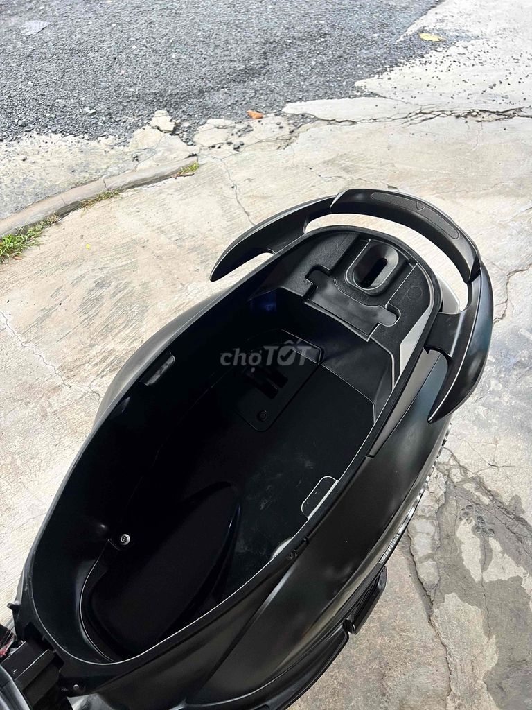 Nozza GRANDE Fi Đẹp Zin (trả góp). Mua bán Xe máy tại Huyện Lai Vung Đồng Tháp được đăng bởi Cửa Hàng Xe Gắn Máy PHONG uy tín hình 5