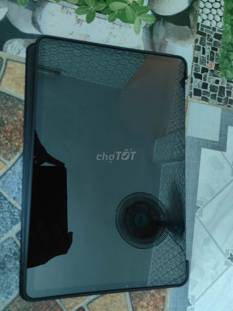 Xiaomi Redmi Pad Pro Đã sử dụng Bao da ốp lưng. Mua bán Máy tính bảng tại Quận 10 Tp Hồ Chí Minh được đăng bởi Nguyễn Hoàng phúc hình 1