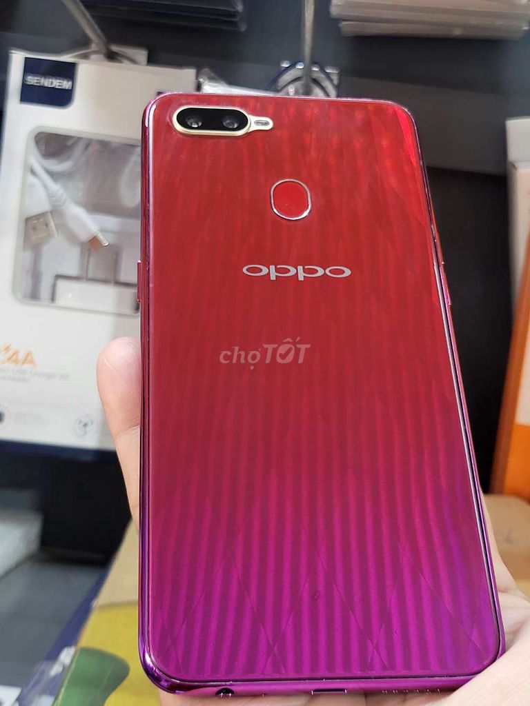 Oppo F9 chụp hình nét❤ may đẹp ❤game ok