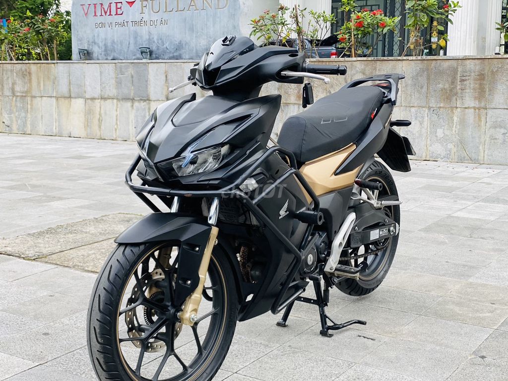 HONDA WINNER X 150 BẢN V3 BẢN MỚI 224 VỪA LĂN BÁNH