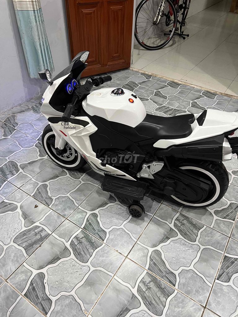 Dư không dùng bán lại xe máy điện. Mua bán Xe điện tại Huyện Trảng Bom Đồng Nai được đăng bởi Anh hùng hình 1