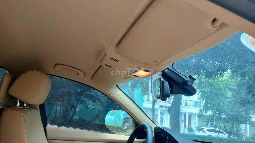 BMW 2010 Trắng 5 chỗ Tự động. Mua bán Ô tô tại Quận Nam Từ Liêm Hà Nội được đăng bởi Trần Văn Tú hình 14