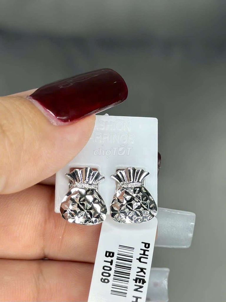 Bông tai Nữ Trắng xi kim cao cấp. Mua bán Phụ kiện thời trang khác tại Thành phố Hà Tiên Kiên Giang được đăng bởi PHỤ KIỆN TRANG SỨC HQ hình 1