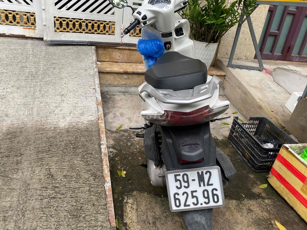 bán xe vision 2021 màu trắng. Mua bán Xe máy tại Quận Bình Tân Tp Hồ Chí Minh được đăng bởi Nhân hình 4