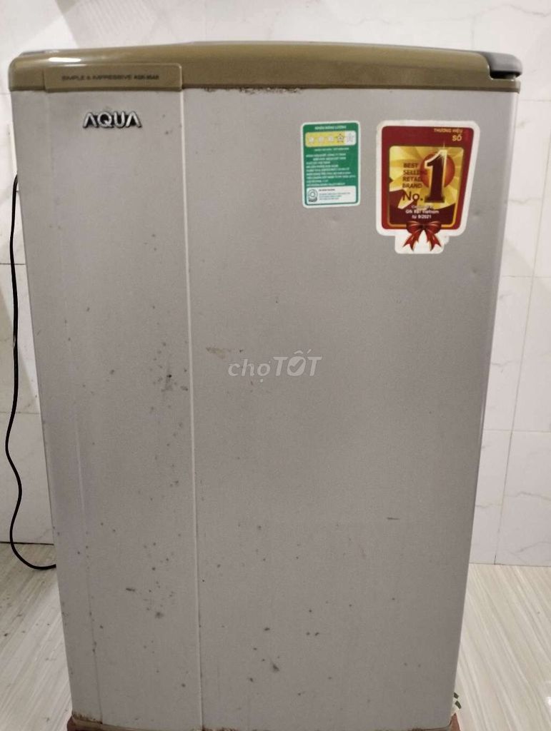 Tủ lạnh mini Aqua Xám. Mua bán Tủ lạnh tại Quận 12 Tp Hồ Chí Minh được đăng bởi Thuy Nguyen hình 1
