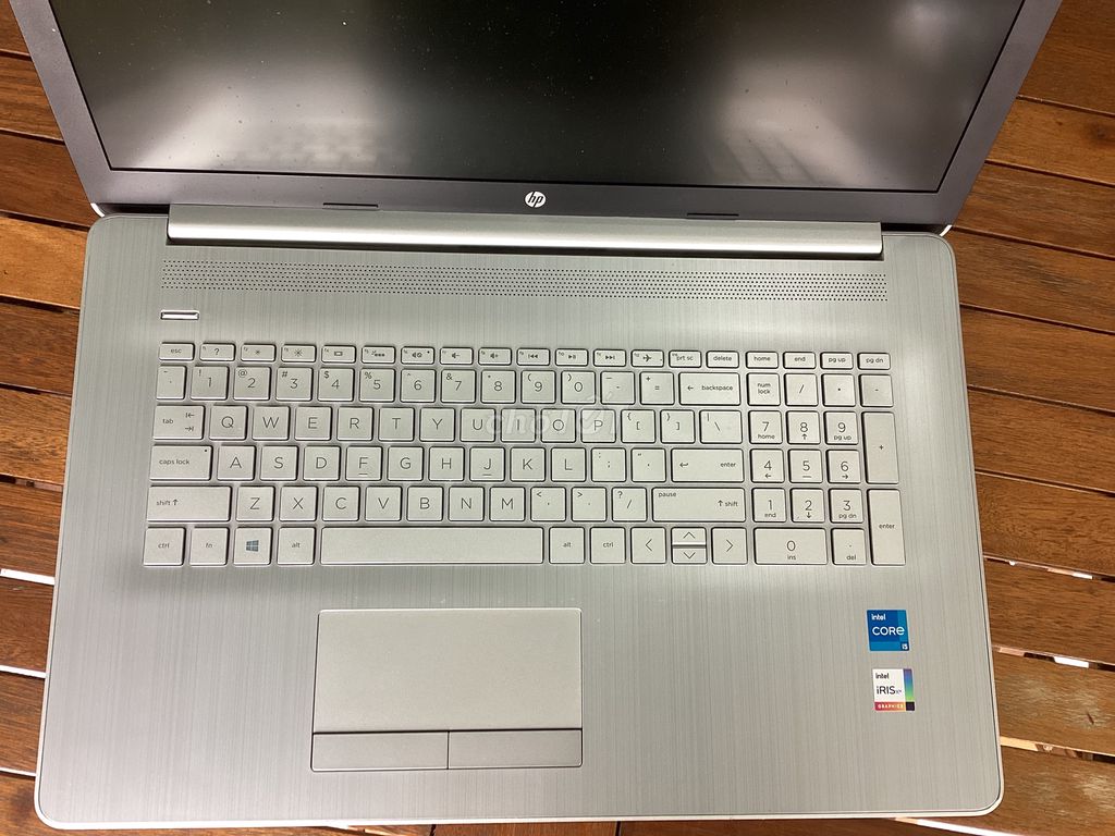 HP 17,3inch i5-1135G7