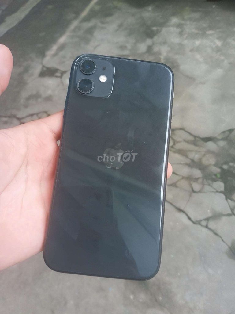 Em cần bán iphone 11