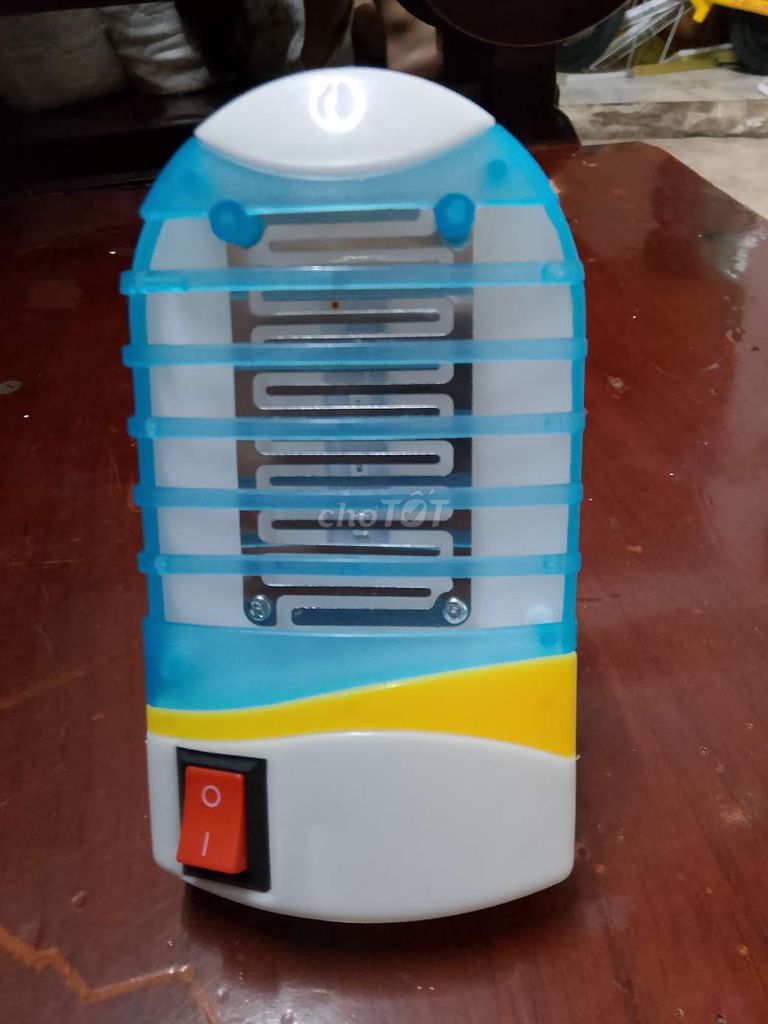 Đèn diệt muỗi Tự động hiệu quả ánh sáng dịu nhẹ. Mua bán Đèn tại Quận 12 Tp Hồ Chí Minh được đăng bởi Kim Hoài hình 1